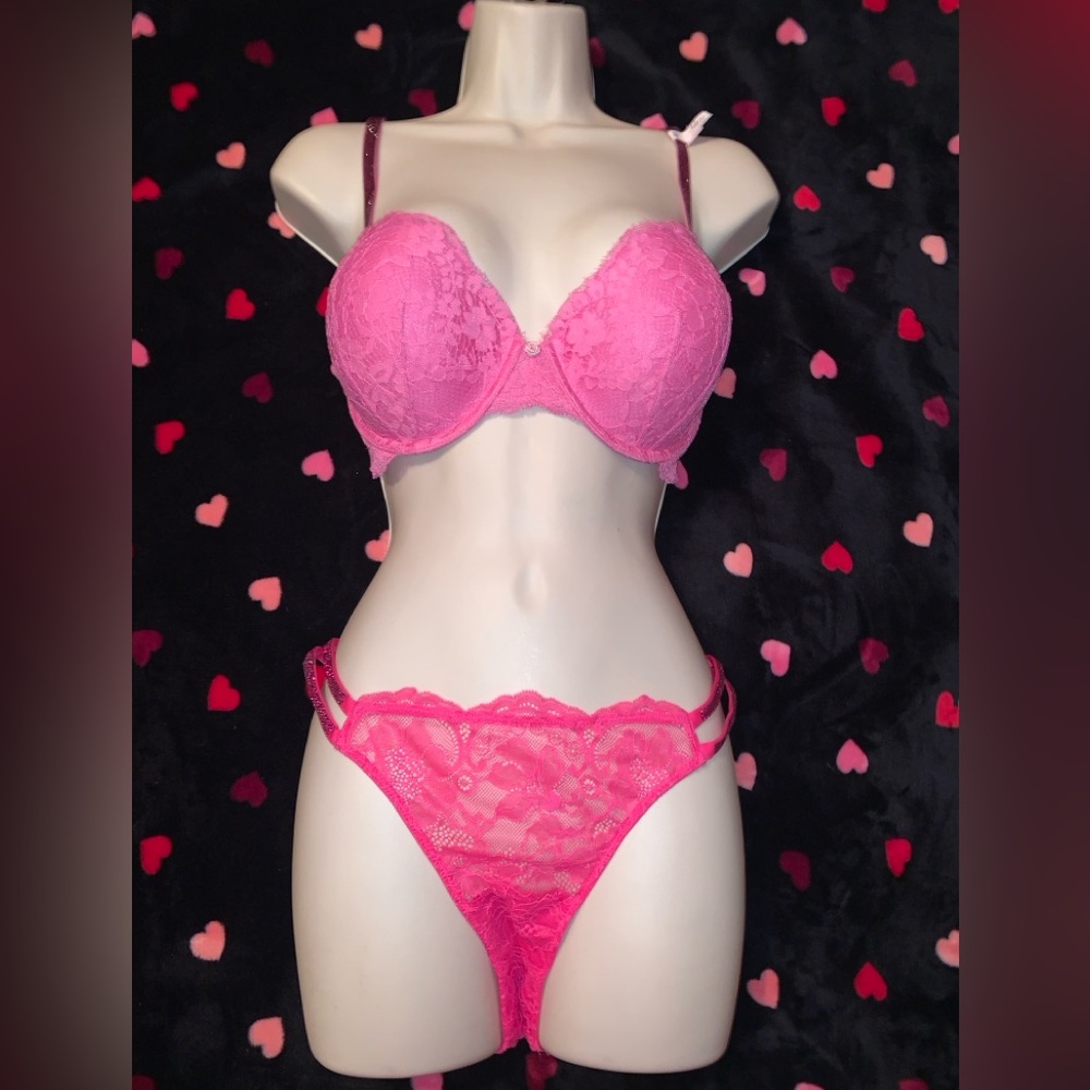 Victorias Secret Demi BRA w/ STONE strap 34DD Bra & M Thong Set